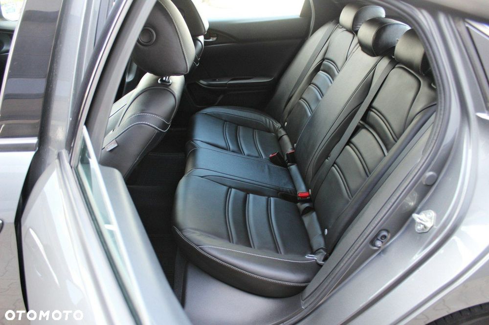 Honda Civic 1.0 T Elegance - 10