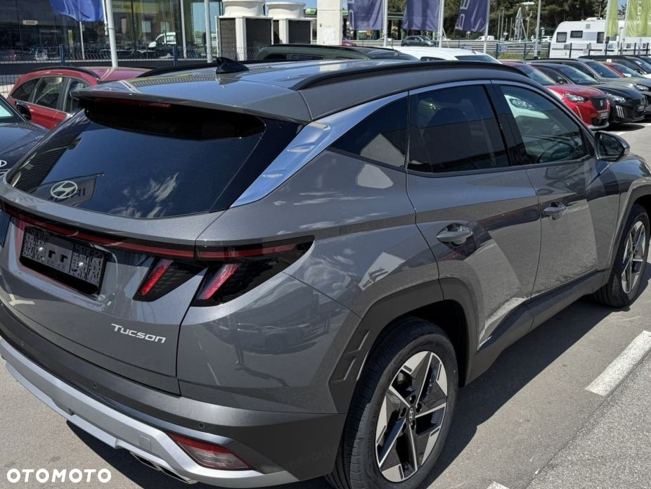 Hyundai Tucson - 4