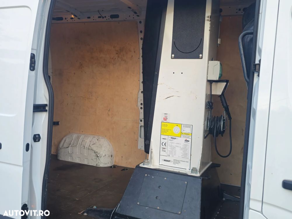 Renault Master - 6