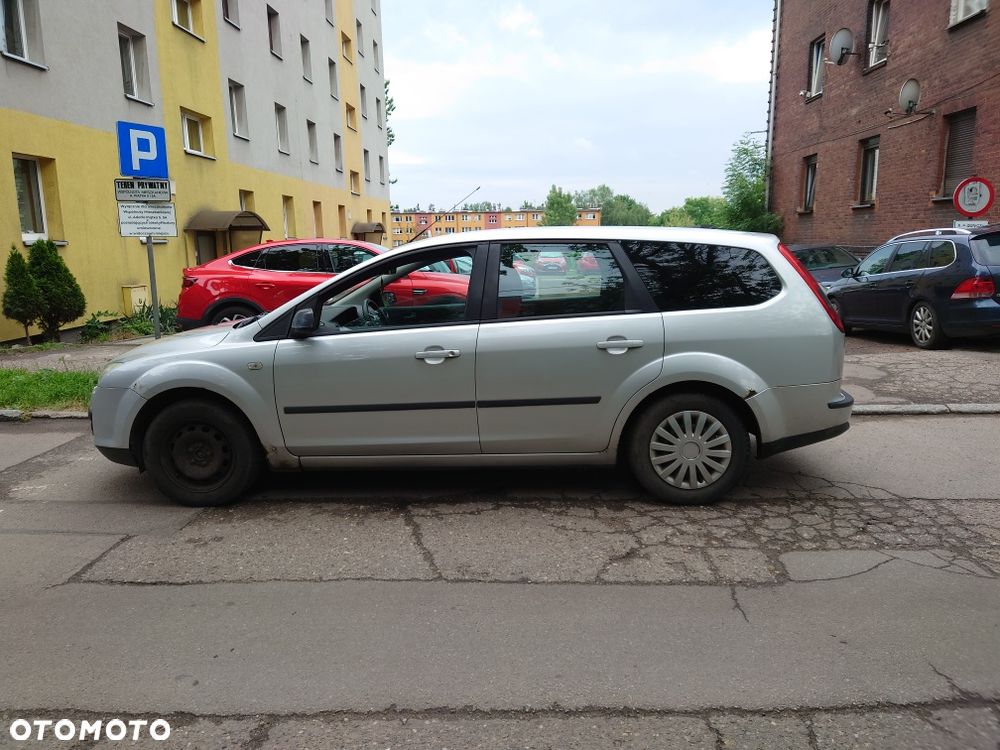 Ford Focus - 8