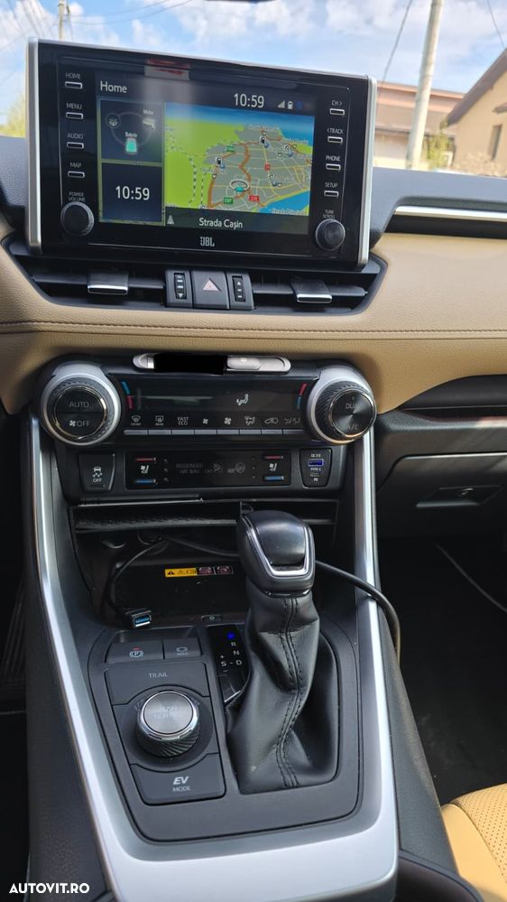 Toyota RAV4 2.5 VVT-iE 4x4 Luxury Premium - 28