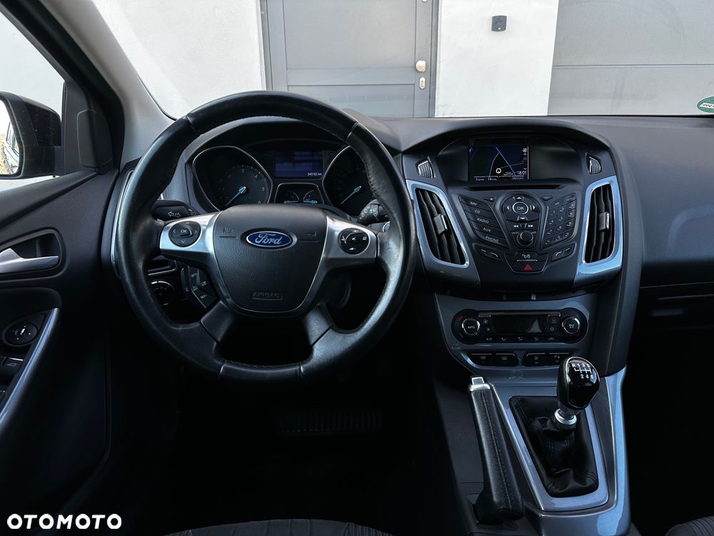 Ford Focus - 16