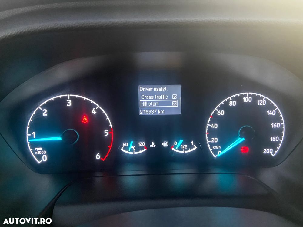 Ford Transit Custom Shuttle Bus 320 2.0 EcoBlue 130 CP L2H1 Trend - 38