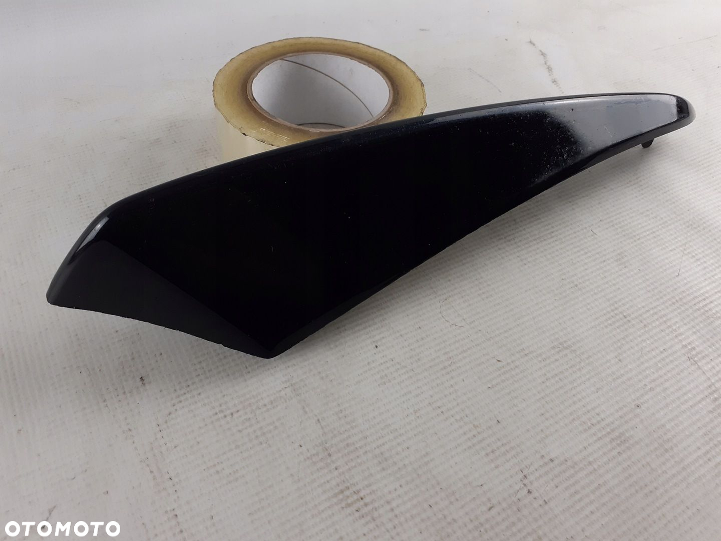 Listwa zderzaka lewa VOLVO S60 V60 HIBRID 2010-13r - 2