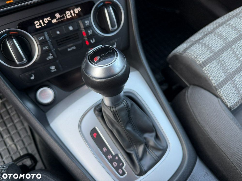 Audi Q3 2.0 TDI Quattro S tronic - 28