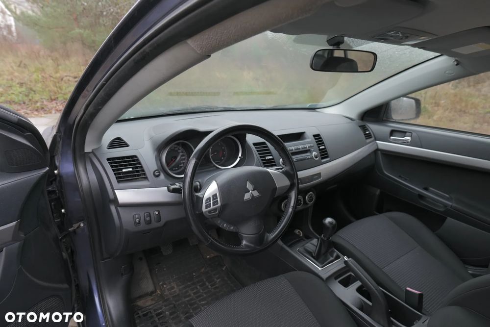 Mitsubishi Lancer 1.5 Inform ASTC - 8