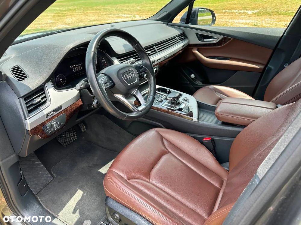 Audi Q7 3.0 TFSI Quattro Tiptronic - 9