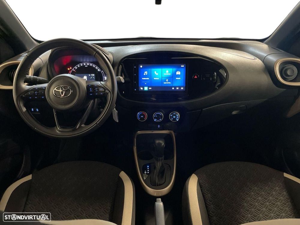 Toyota Aygo X 1.0 Pulse CVT - 9