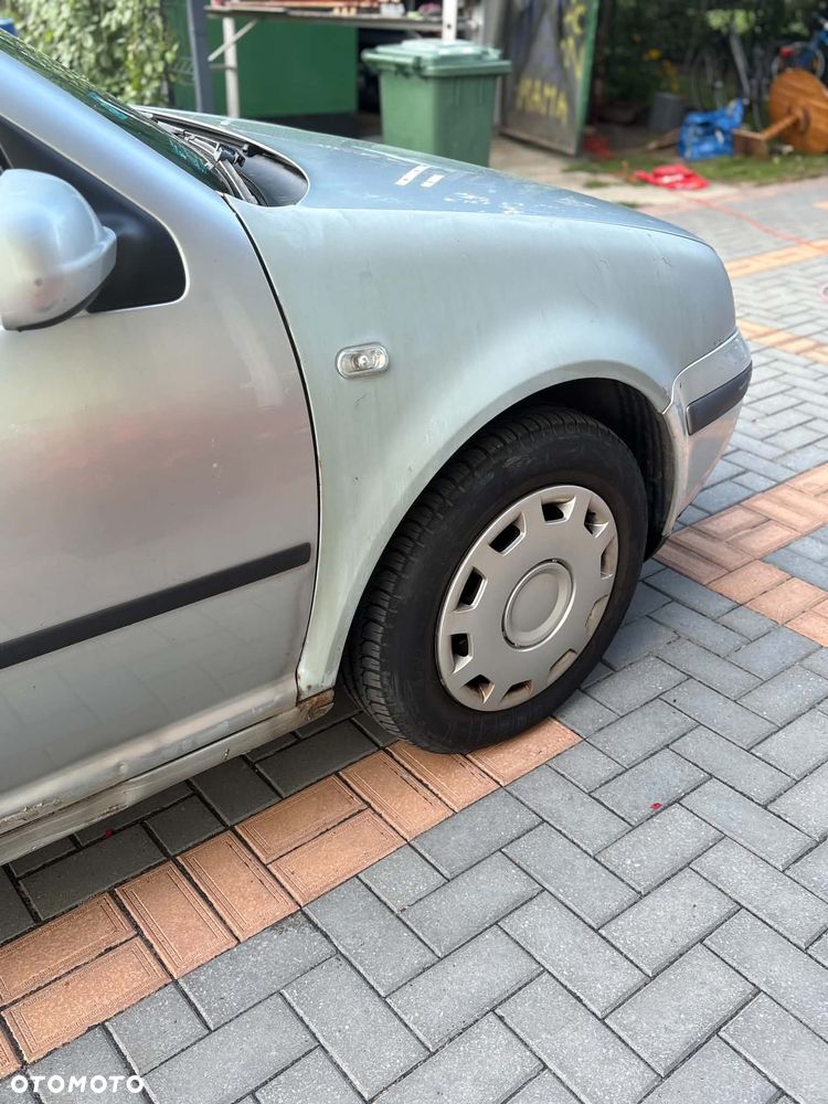 Volkswagen Golf 2003 photo 5
