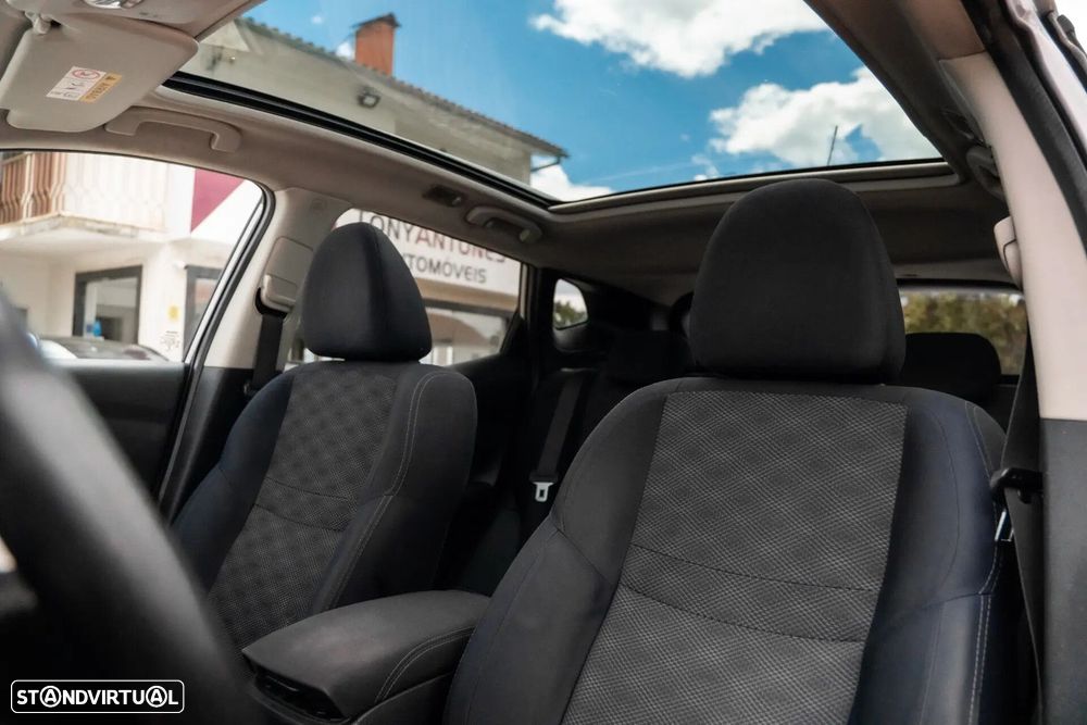 Nissan Qashqai 1.5 dCi N-Connecta - 16