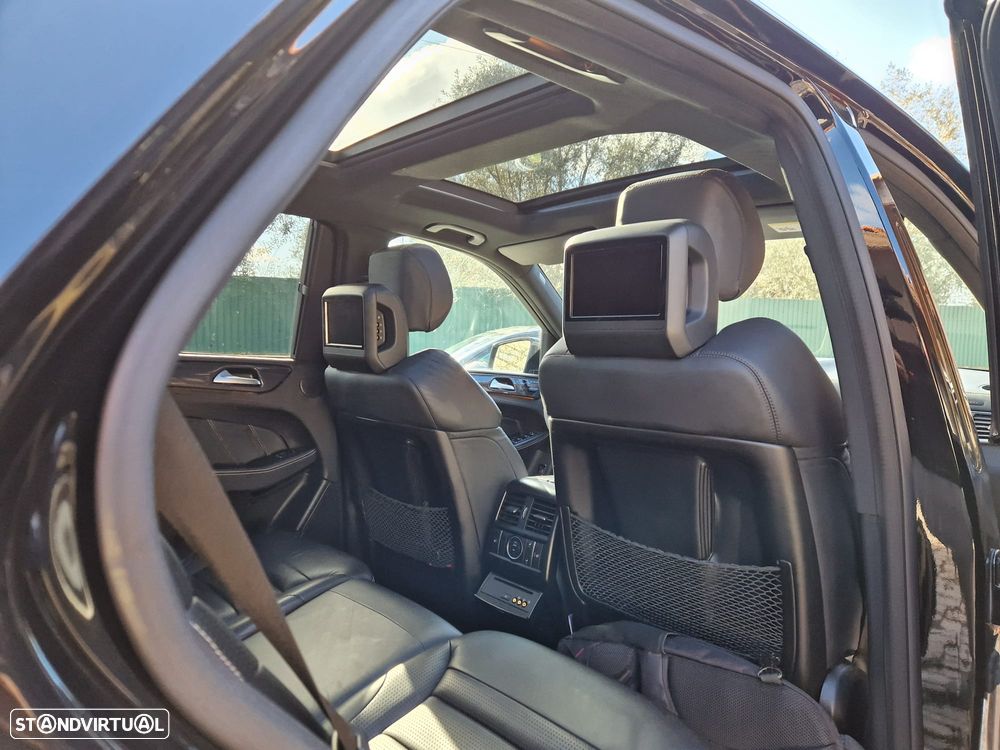 Mercedes-Benz ML 63 AMG 4Matic SpeedshiftFT 7G-TRONIC Performance Package - 9
