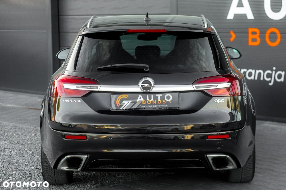 Opel Insignia 2.8 T V6 OPC - 8