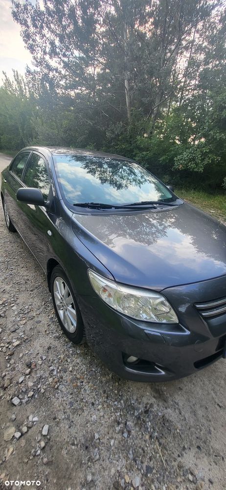 Toyota Corolla - 16