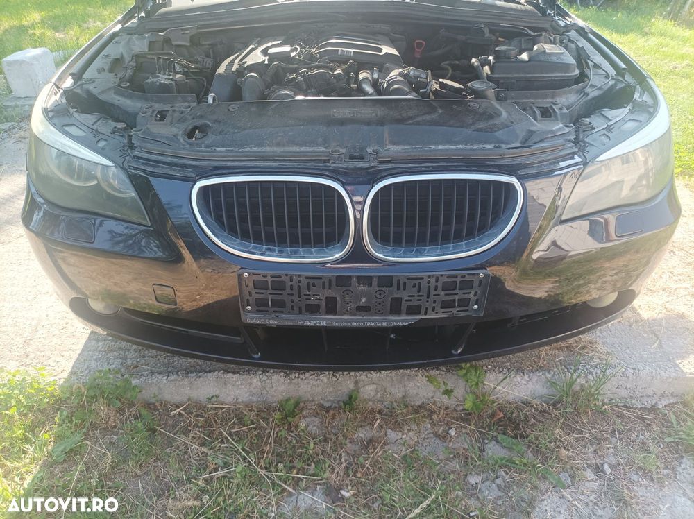 Grile nări cromate bară față BMW seria 5 E60 E61 - 1