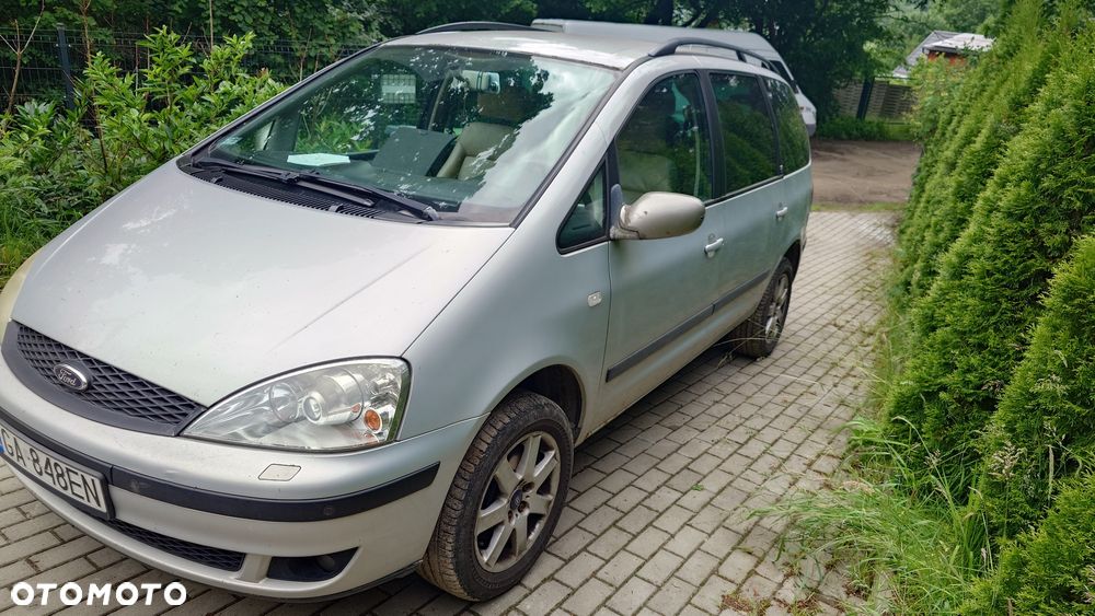 Ford Galaxy - 2