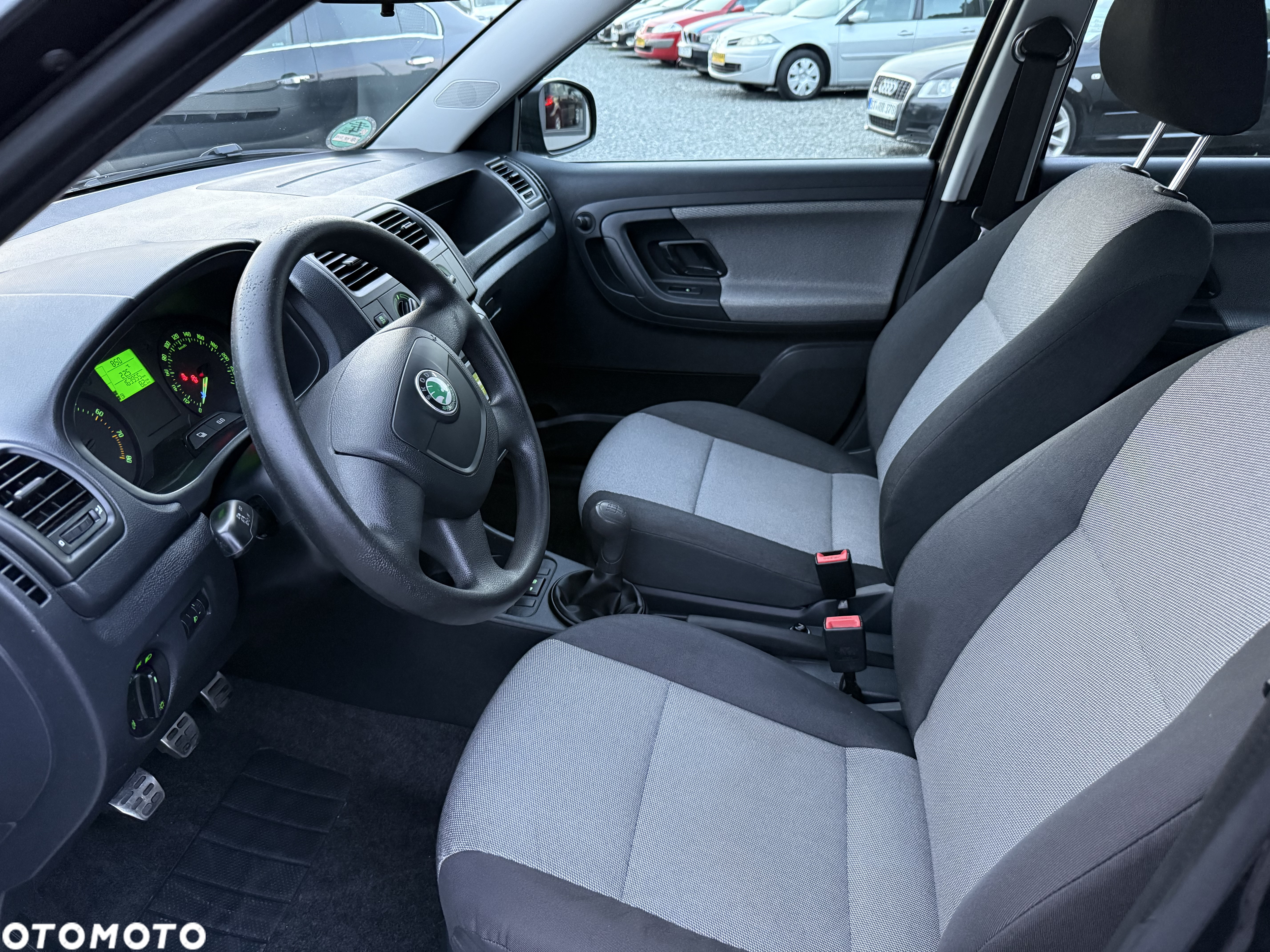 Skoda Fabia - 4