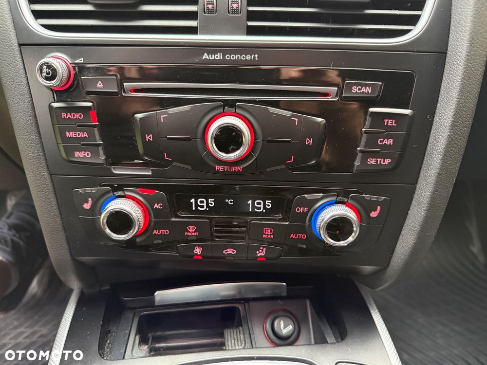 Audi A4 Allroad 2.0 TDI Quattro S tronic - 13