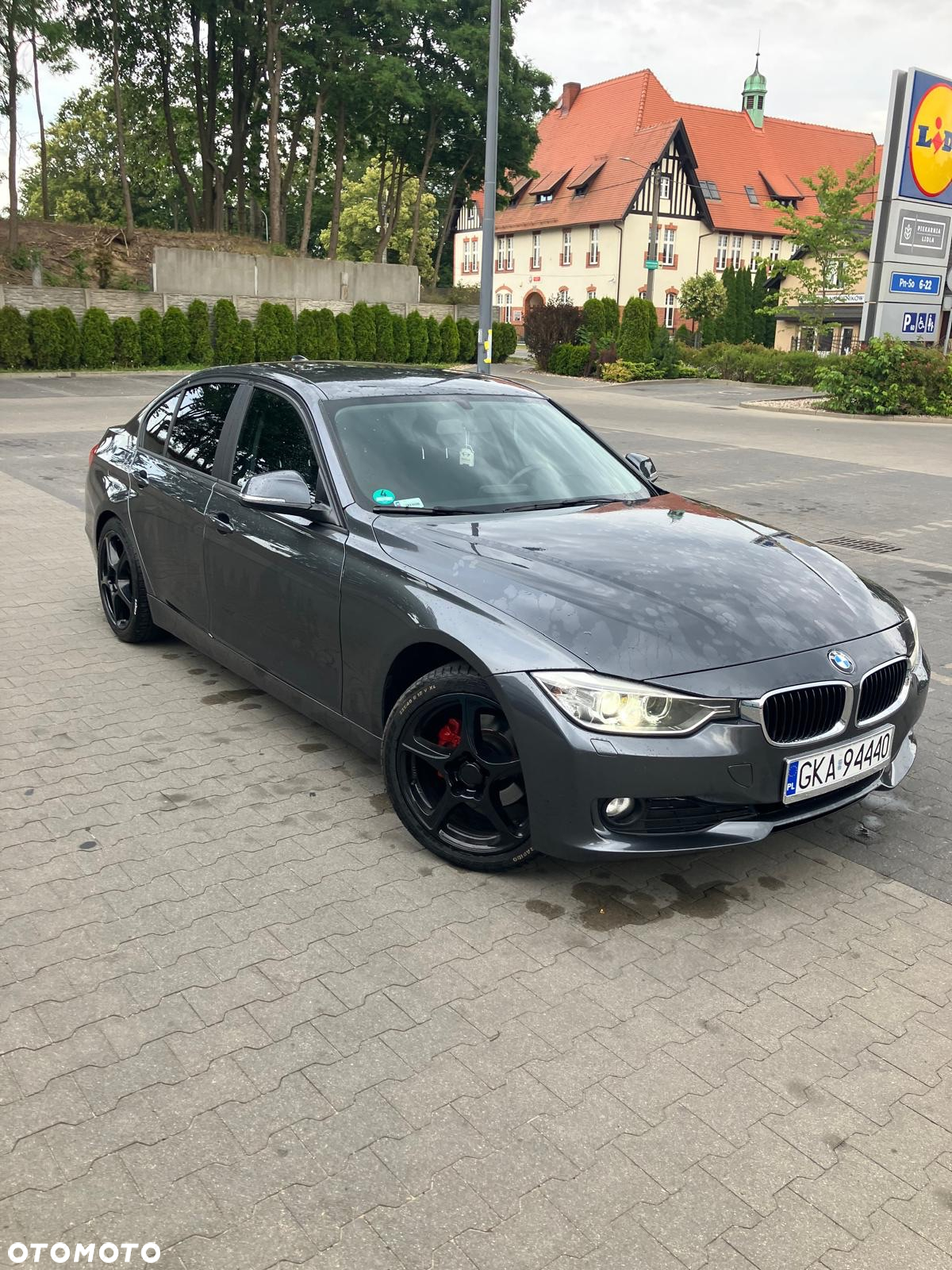 BMW Seria 3 318d - 2
