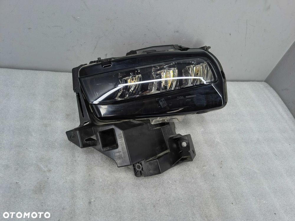 Lampa reflektor Lewy Citroen C3 Aircross Lift EU! Uszkodzony