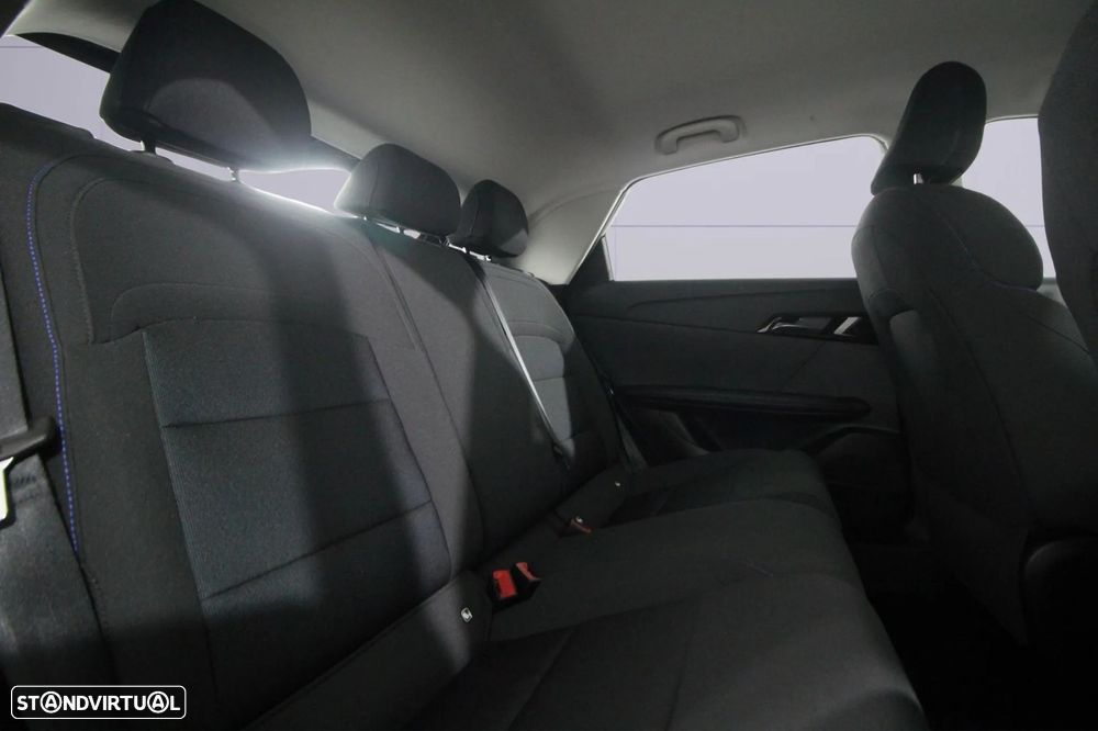 MG MG4 64 kWh Comfort - 11