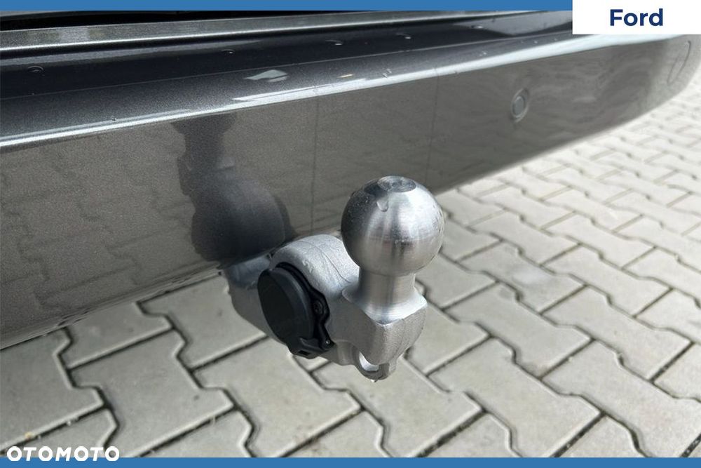 Ford Tourneo Custom - 5