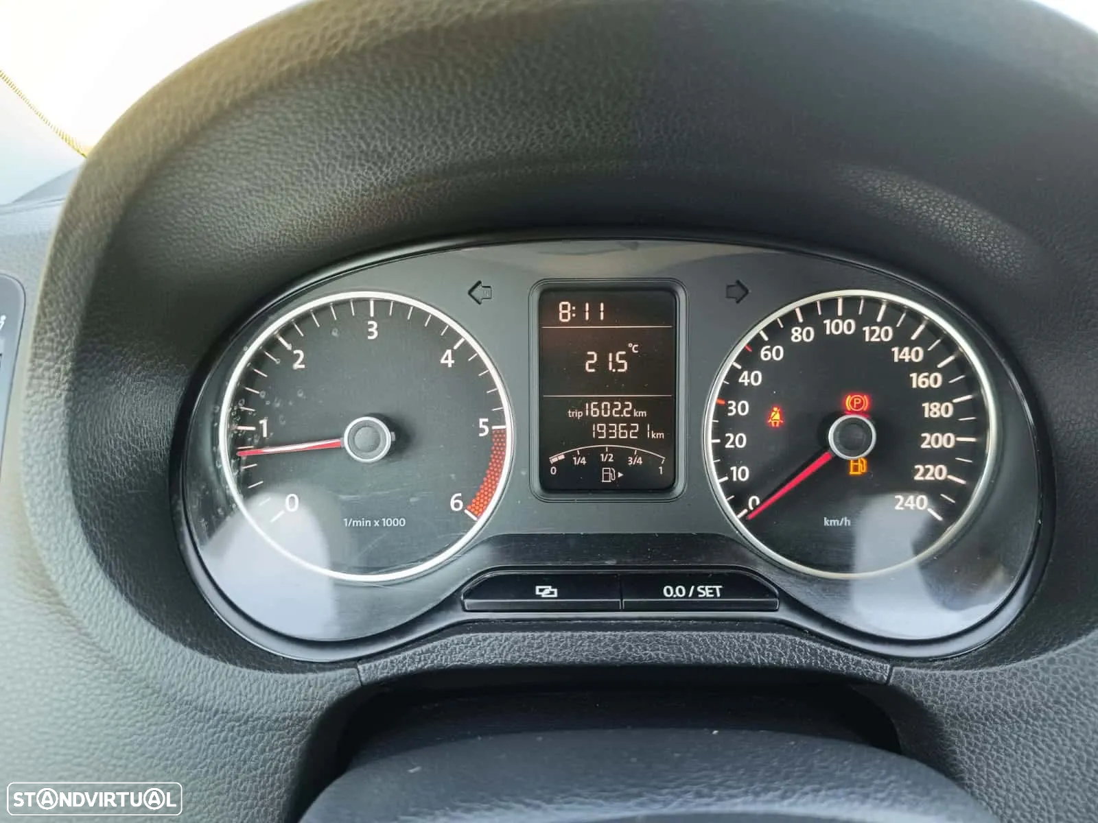 VW Polo 1.6 TDI Confortline BlueMotion - 8