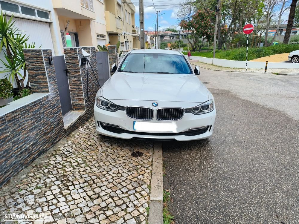 BMW 320 d EfficientDynamics Line Luxury - 4