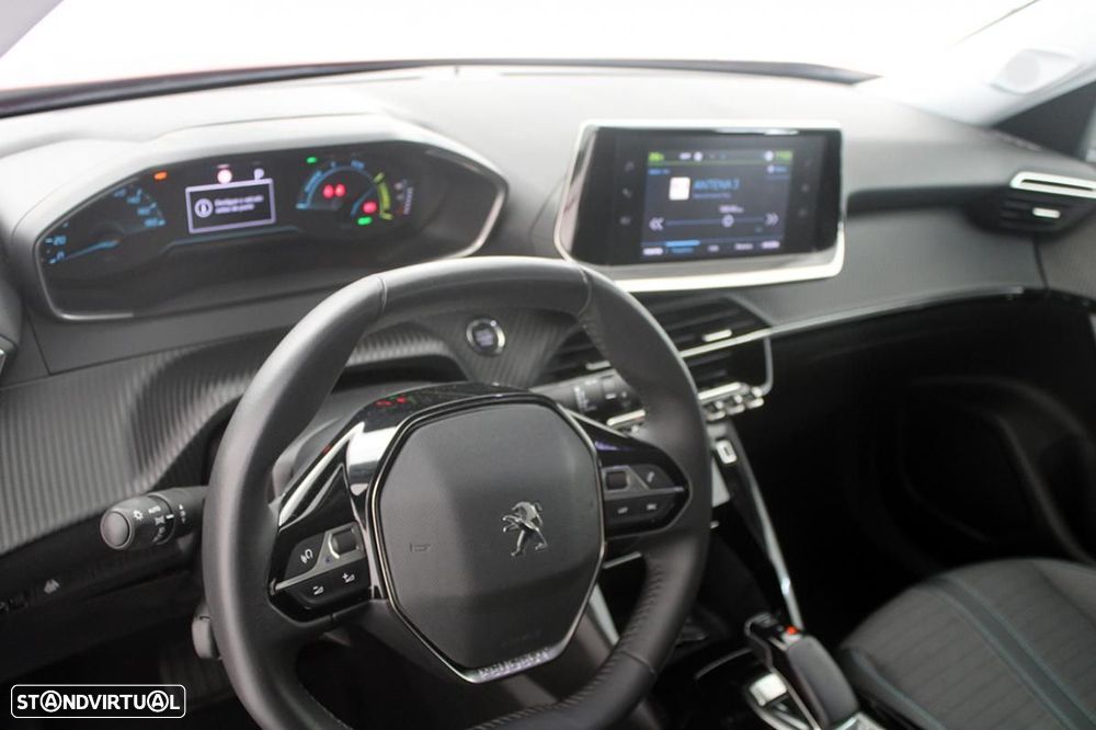 Peugeot e-2008 Allure - 10