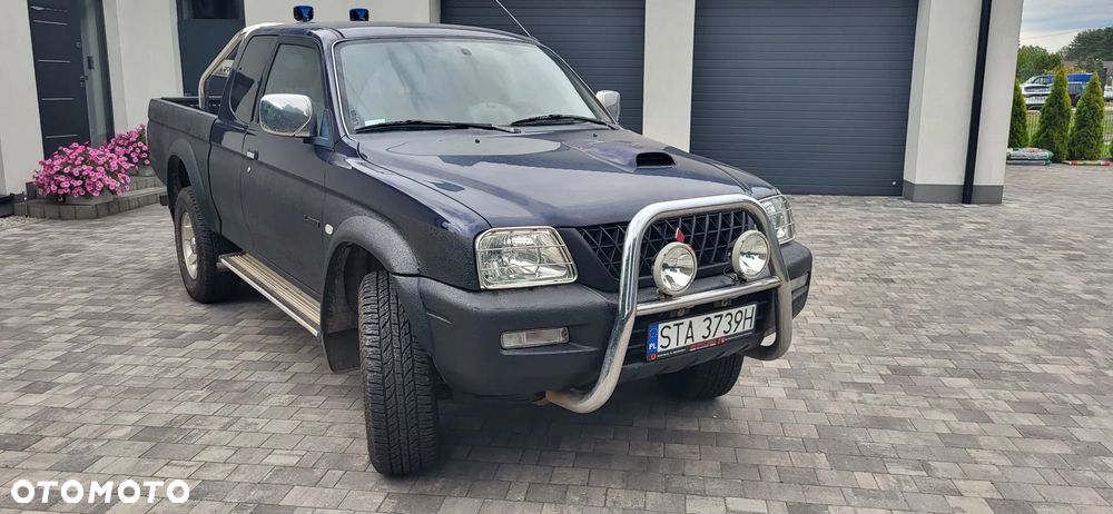 Mitsubishi L200 - 6
