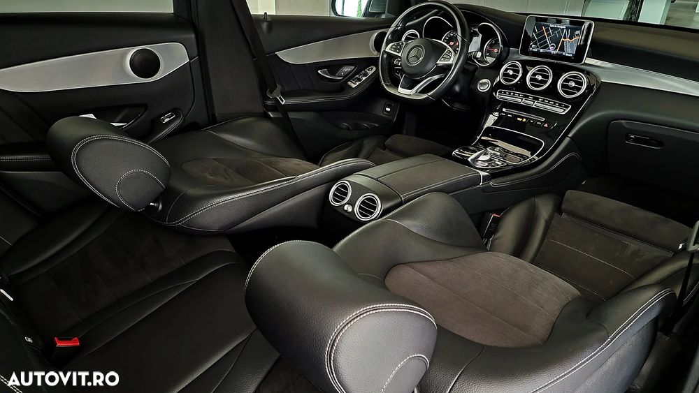 Mercedes-Benz GLC 250 d 4Matic 9G-TRONIC AMG Line - 23