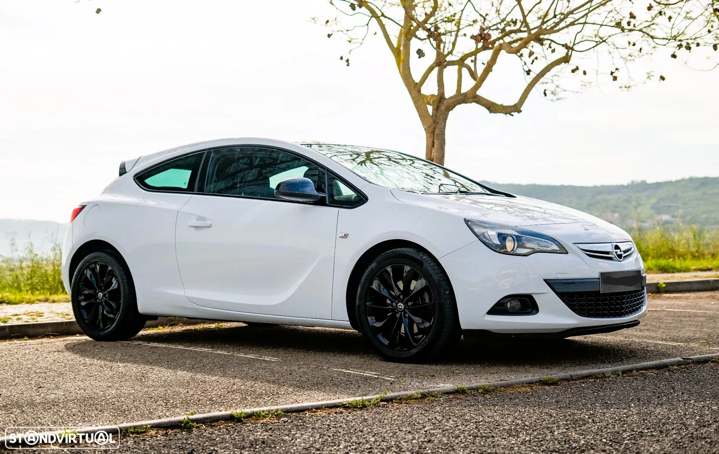 Opel Astra GTC 1.7 CDTi S/S - 3