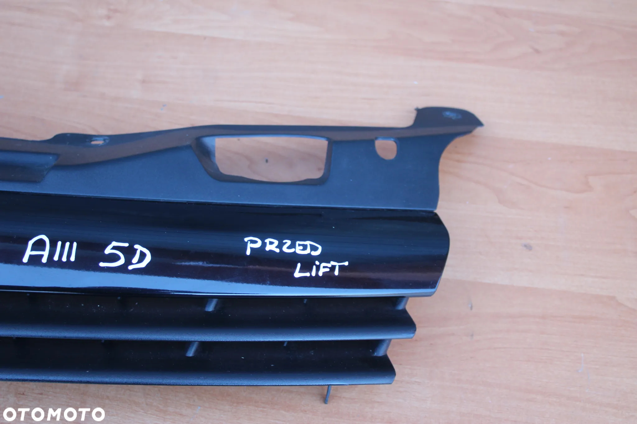 ATRAPA GRILL OPEL ASTRA H Z20R 5D DRZWI PRZED LIFTEM  EUROPA - 2