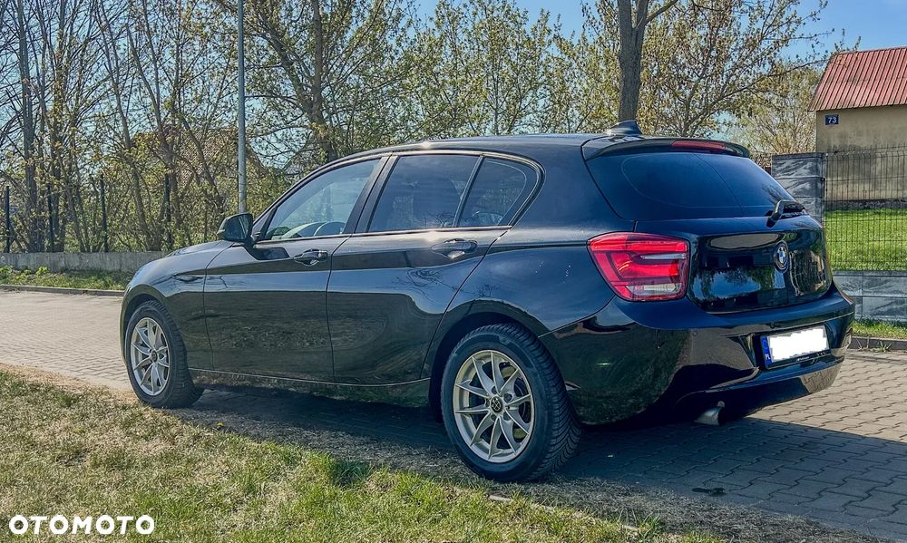 BMW Seria 1 116i - 4