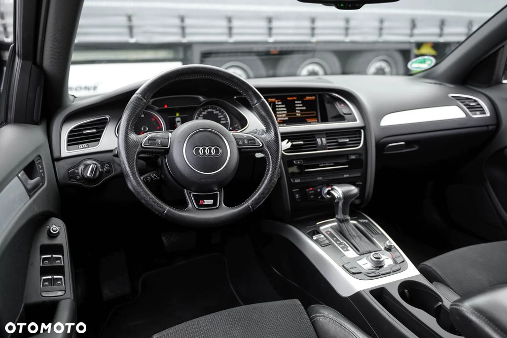 Audi A4 Avant 2.0 TDI Quattro S tronic - 14