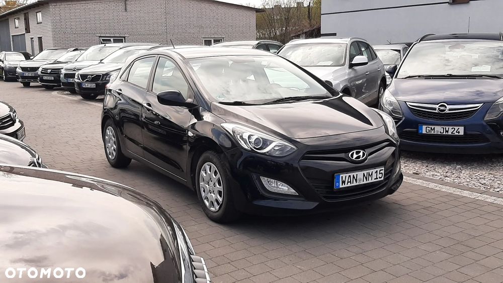 Hyundai i30 1.4 Trend - 3