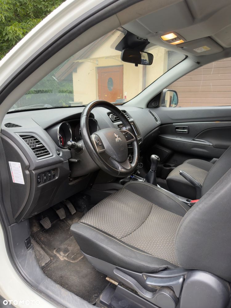 Mitsubishi ASX 1.6 Invite Navi - 23