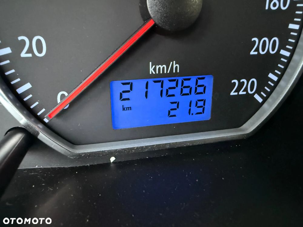 Volkswagen Polo 1.9 TDI Sportline - 19