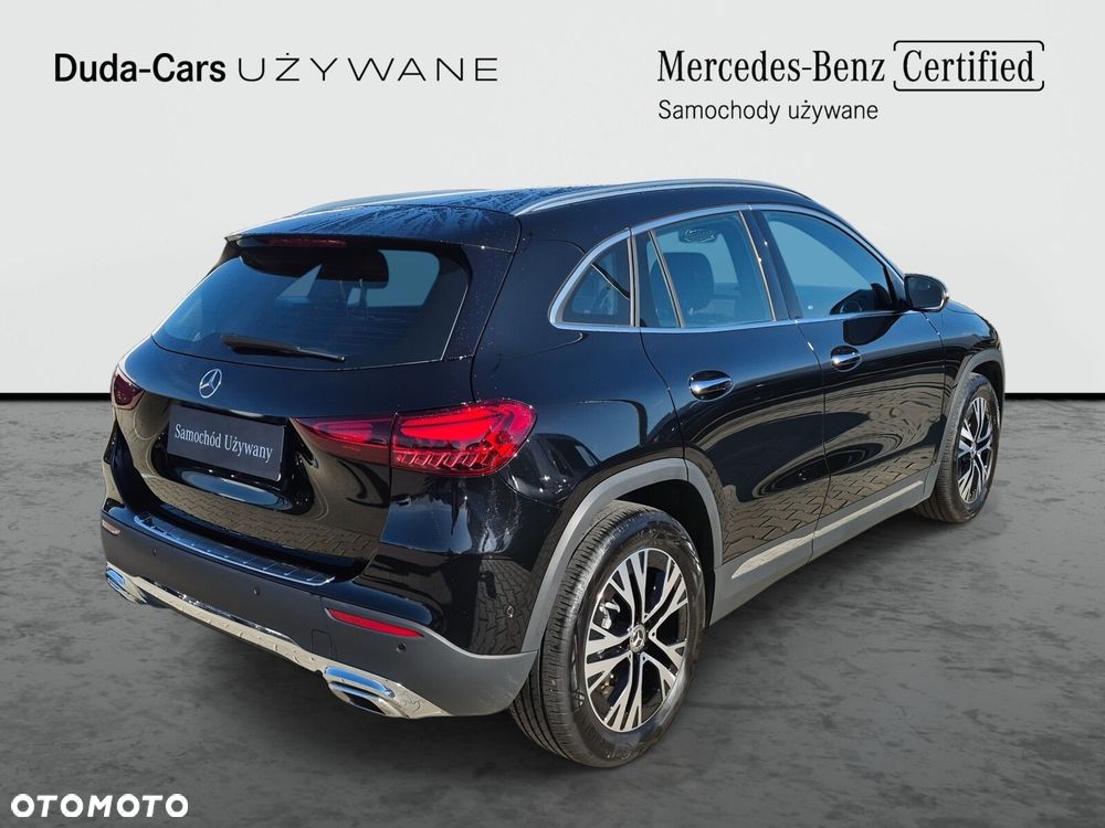 Mercedes-Benz GLA - 6