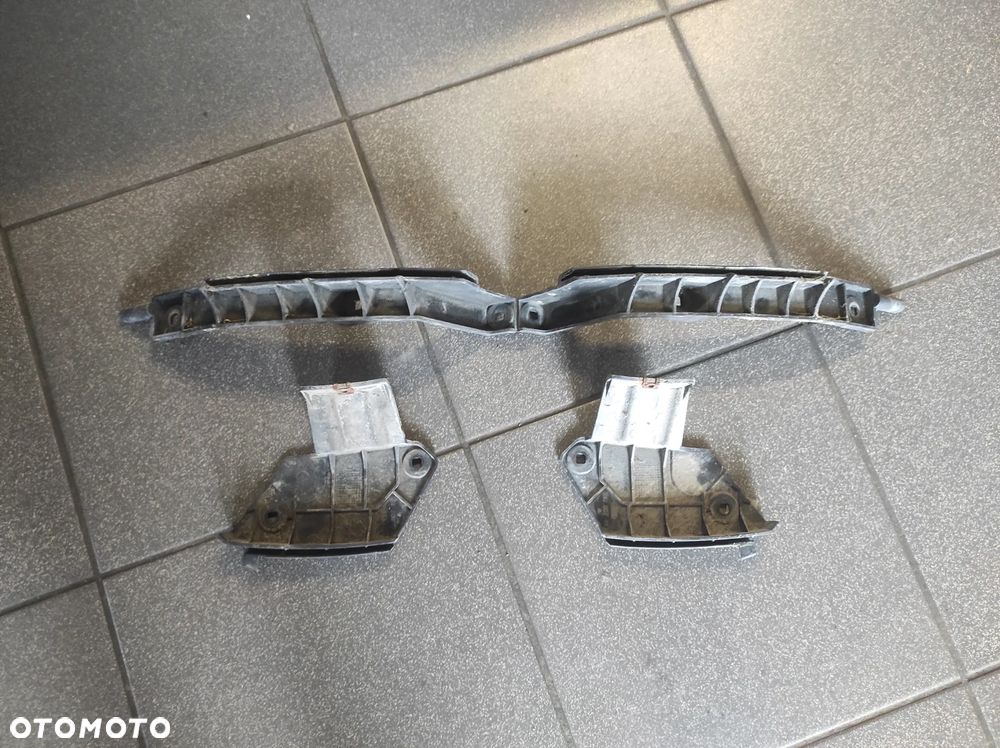 AUDI TT 8N ŚLIZG ZDERZAKA TYLNIEGO TYŁ LEWY PRAWY 8N0807483A 8N0807484A 8N0807454 8N0807453 WYSYŁKA !!!! - 1