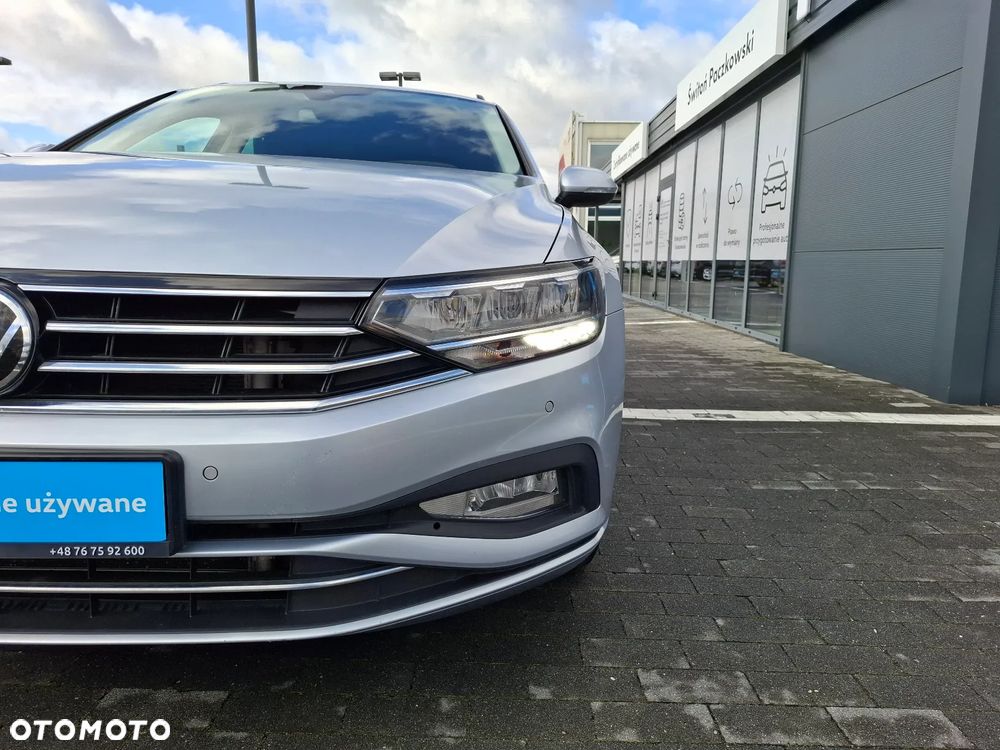 Volkswagen Passat Variant 2.0 TDI SCR DSG Business - 34