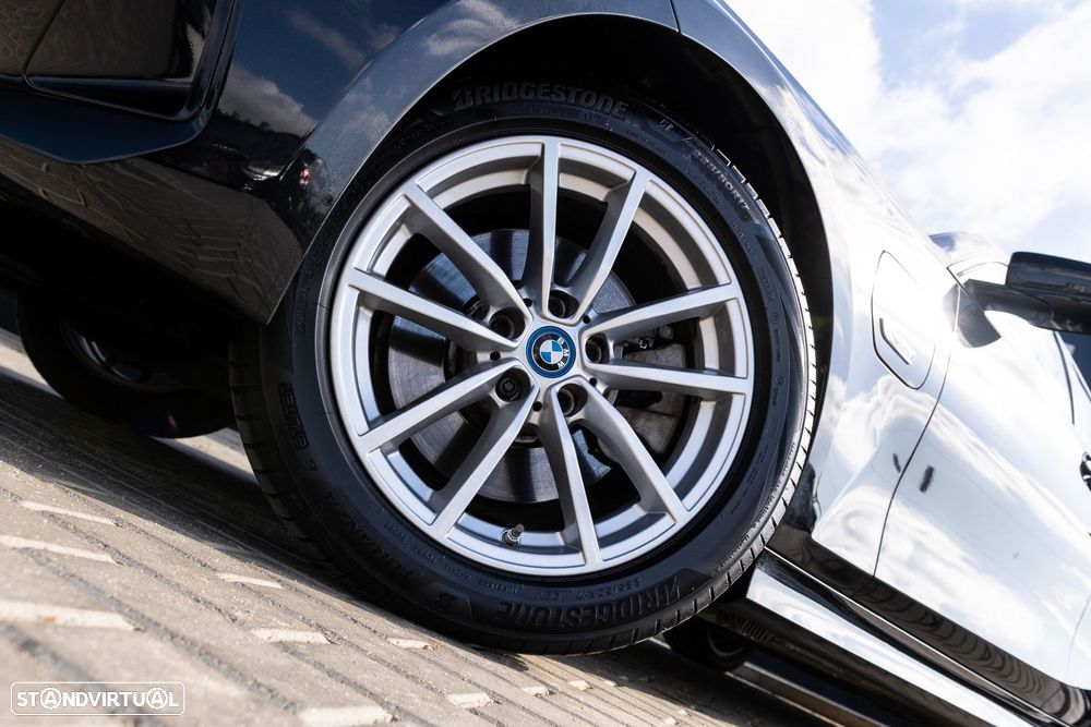 BMW 320 e Auto - 6