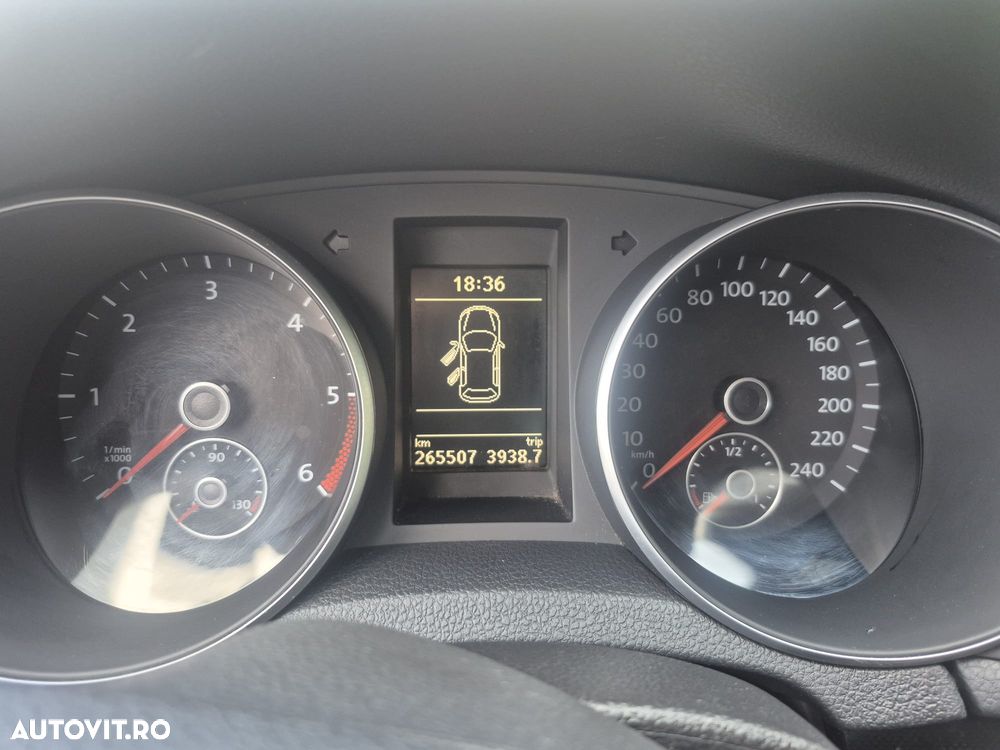 Volkswagen Golf 1.6 TDI DPF Style - 3