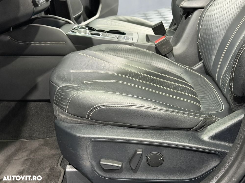 Ford Kuga 2.5 Duratec PHEV Vignale - 27