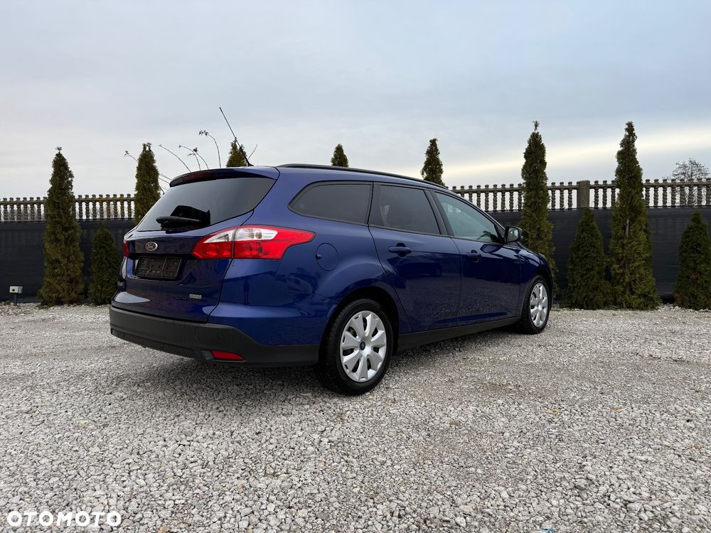 Ford Focus - 10