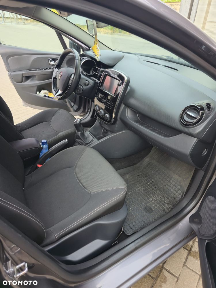 Renault Clio 0.9 TCe Limited - 15