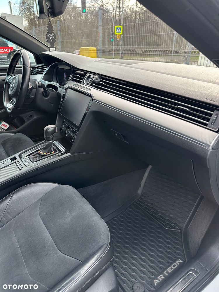 Volkswagen Arteon 2.0 TDI SCR R-Line DSG - 20