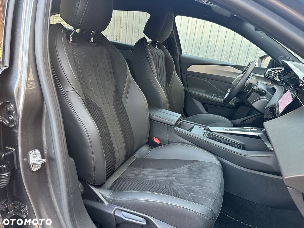 Peugeot 308 PureTech 130 GPF EAT8 Stop & Start GT - 30