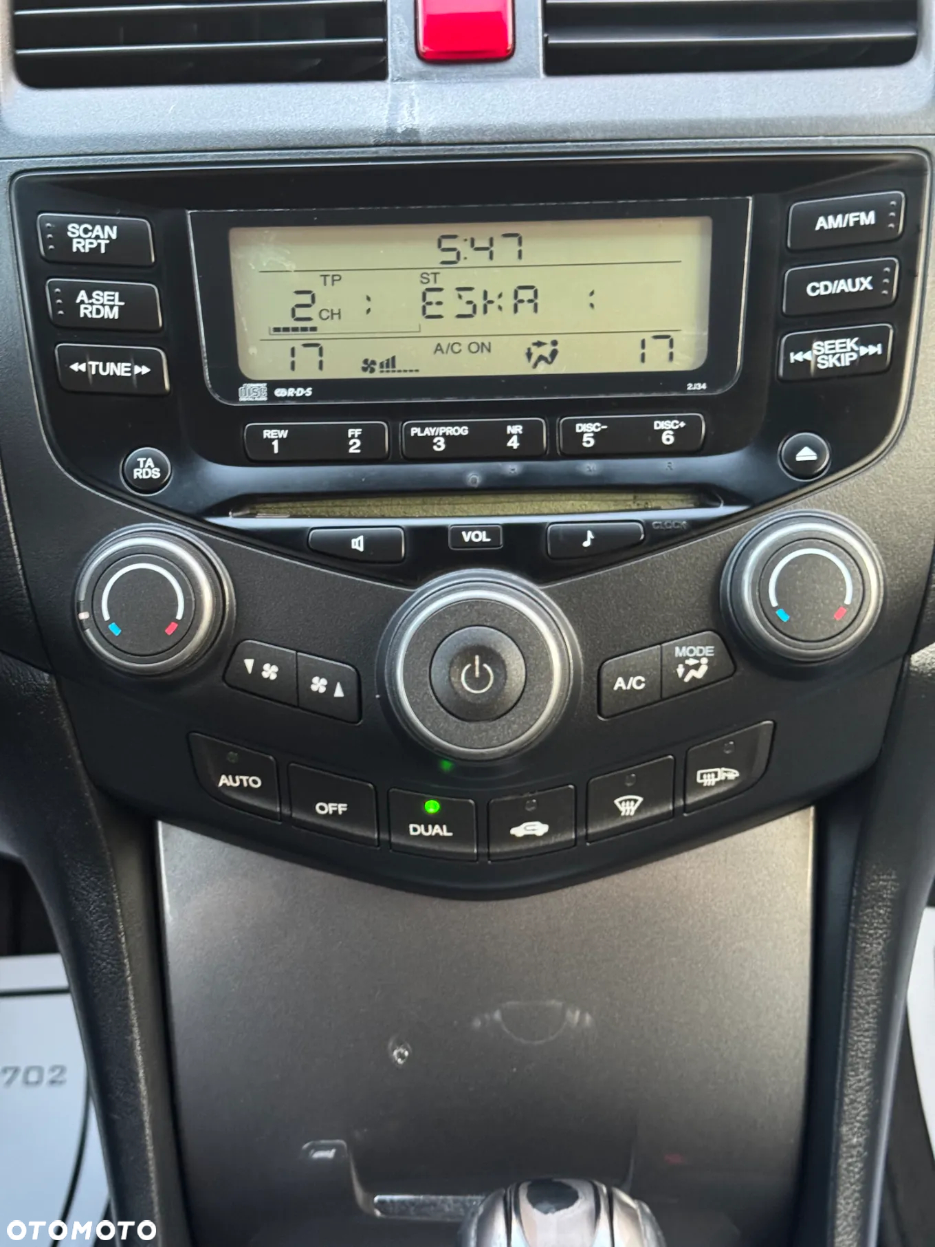 Honda Accord 2.0 Executive - 14