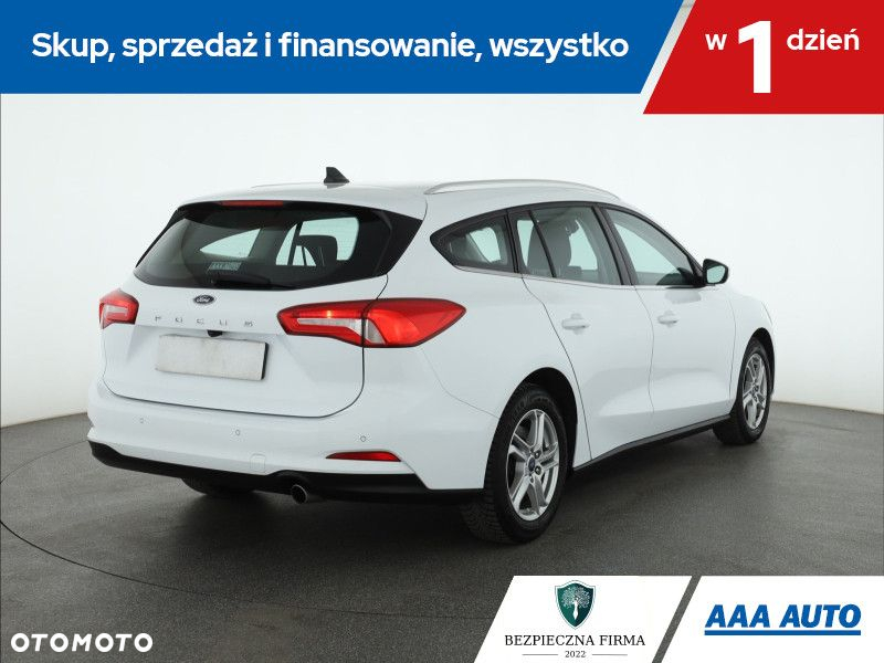 Ford Focus - 6
