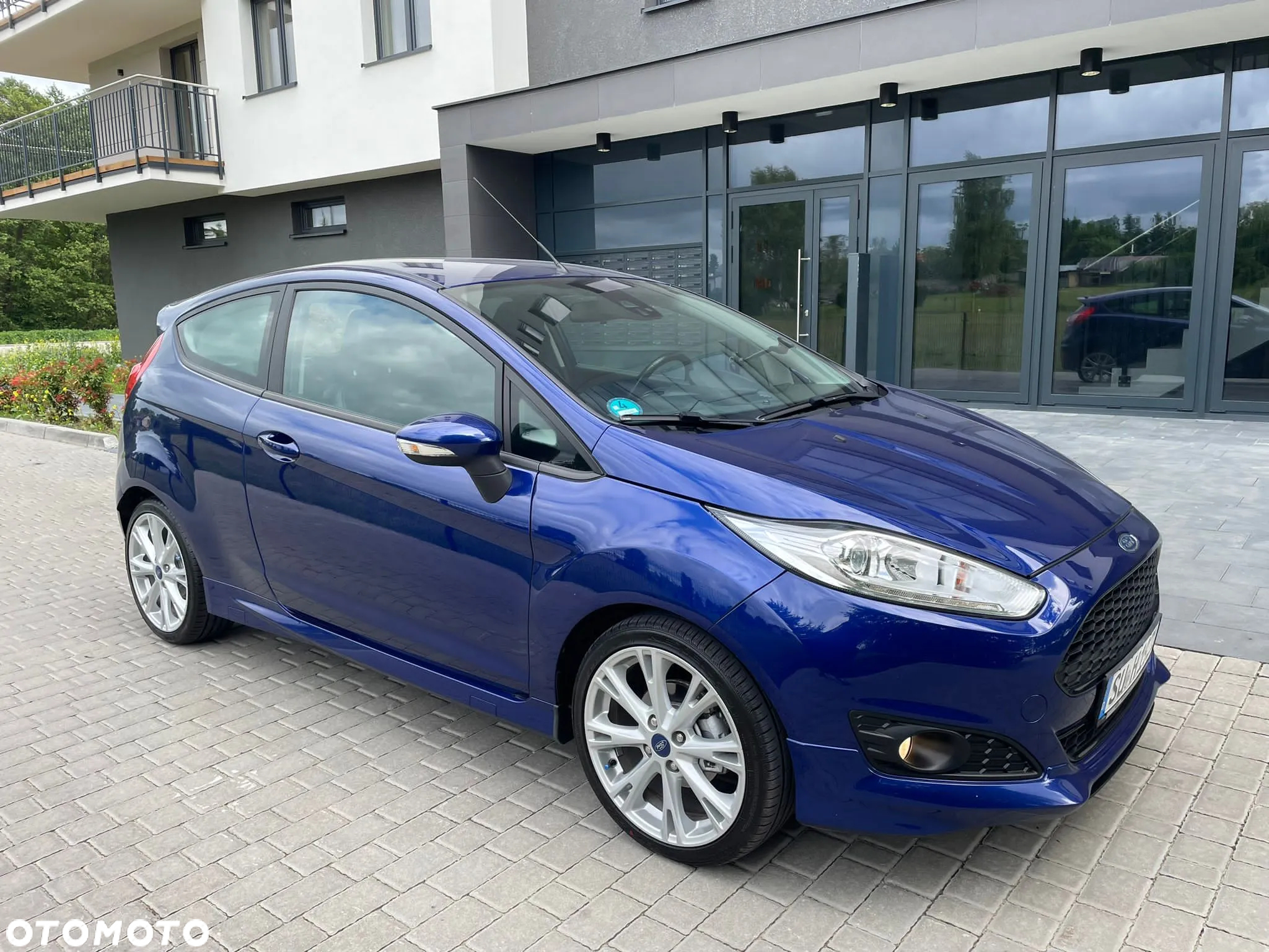 Ford Fiesta 1.0 EcoBoost S&S ST-LINE - 3